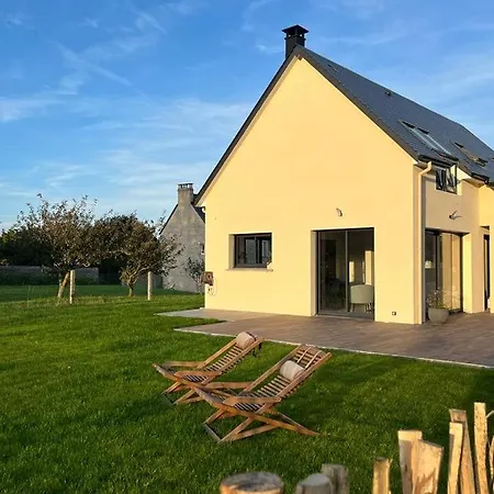 La Vie Est Belle Holiday home