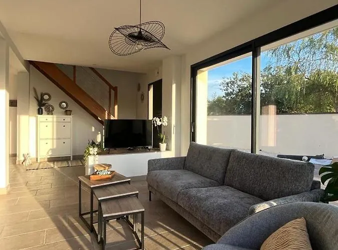 La Vie Est Belle Feriehus *