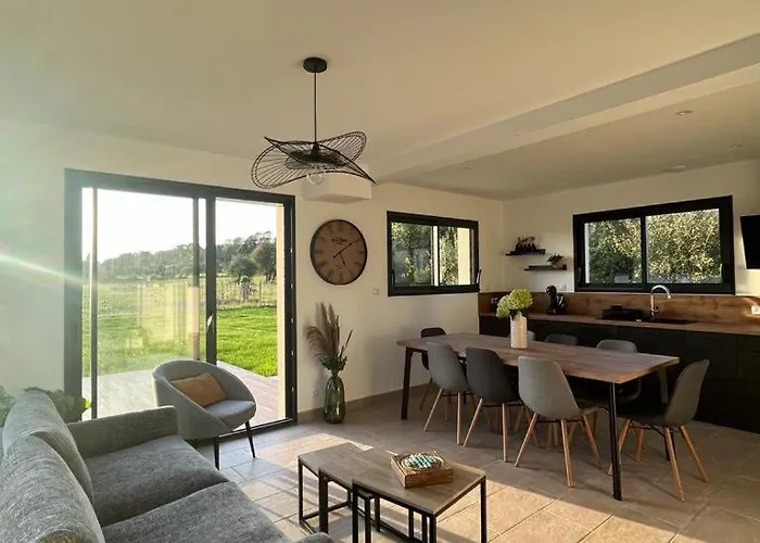 La Vie Est Belle Feriehus *